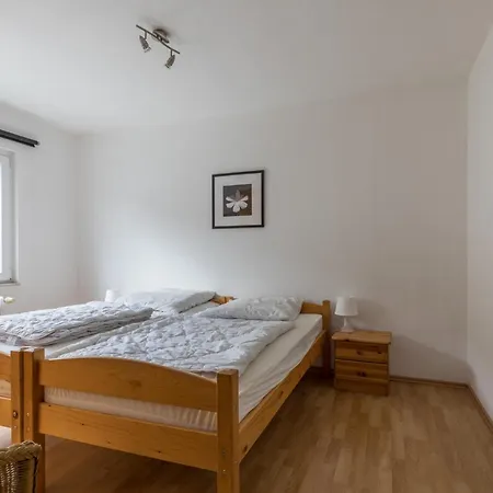 Ferienhaeuser Bergfreiheit בית הארחה 3*